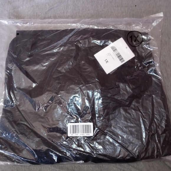 Forever 21 Romper - Picture 4 of 4